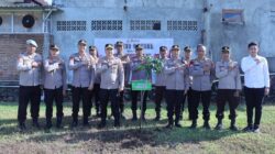 Polres Lombok Barat Tanam Pohon Produktif dalam Gerakan Indonesia Asri