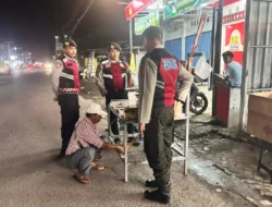 Antisipasi Perang Petasan, Polres Lombok Barat Intensifkan Patroli