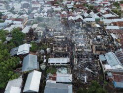 Polsek Alas Amankan TKP Kebakaran di Desa Kalimango dan Evakuasi Petugas Damkar yang Gugur