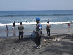 ‎Kapolda NTB Pimpin Kegiatan Bersih-Bersih di Pantai Aan Dukung Program Asri Presiden RI. ‎