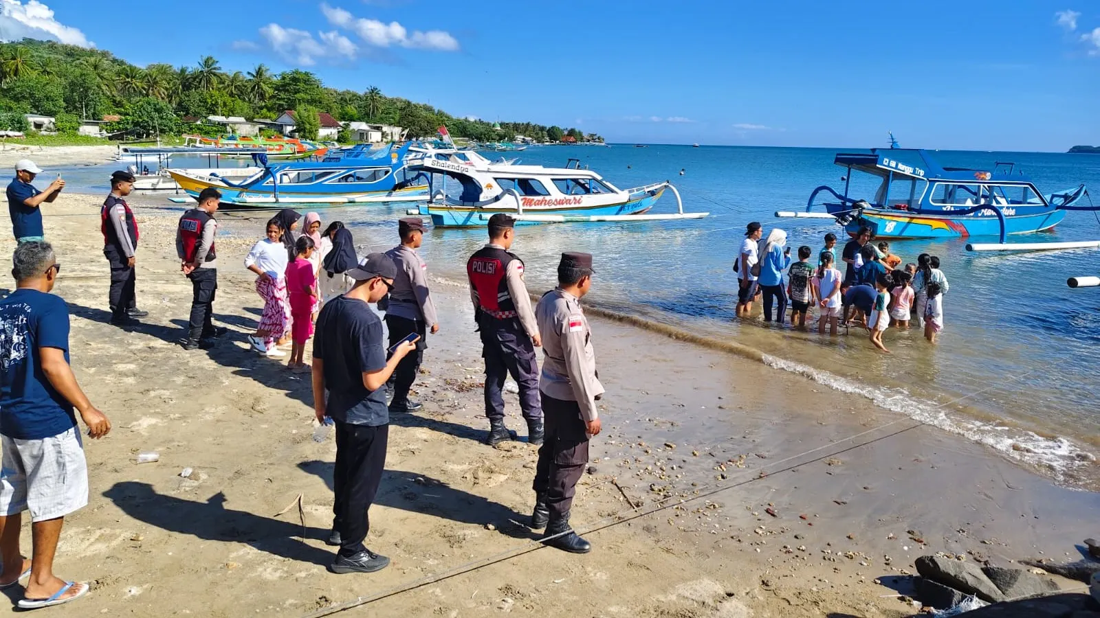 Gelorakan Semangat Lingkungan, Festival Gitanada 2026 di Sekotong Berlangsung Kondusif