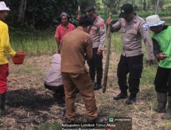 Kapolsek Terara Pimpin Penanaman Jagung Bersama Kelompok Tani di Selagik