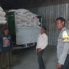 Kawal Distribusi Jagung di Lembar, Polisi Pastikan Standar Kualitas Bulog Terpenuhi