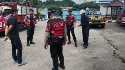 Patroli Samapta Polres Lombok Barat Jaga Stok Gas Elpiji