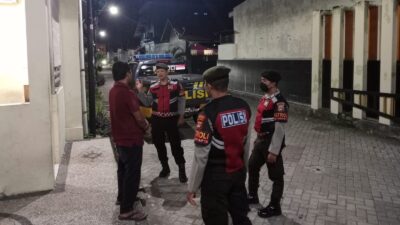 Polres Lombok Barat Patroli di Pemukiman Padat Penduduk