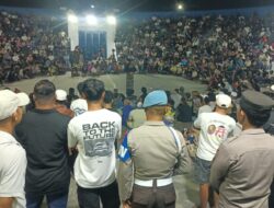 Peresean Belage Bepadu Angoh Pukau Warga Lombok