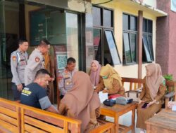 Sinergitas Antara Polri dan Nakes, PKM Monta Menggelar Pemeriksaan Kesehatan Bagi Anggota Polsek Monta