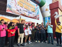 Semarak Hari Bhayangkara ke-80, Personel Brimob dan Bhayangkari Ikuti Fun Walk dan Senam Bersama di Sumbawa