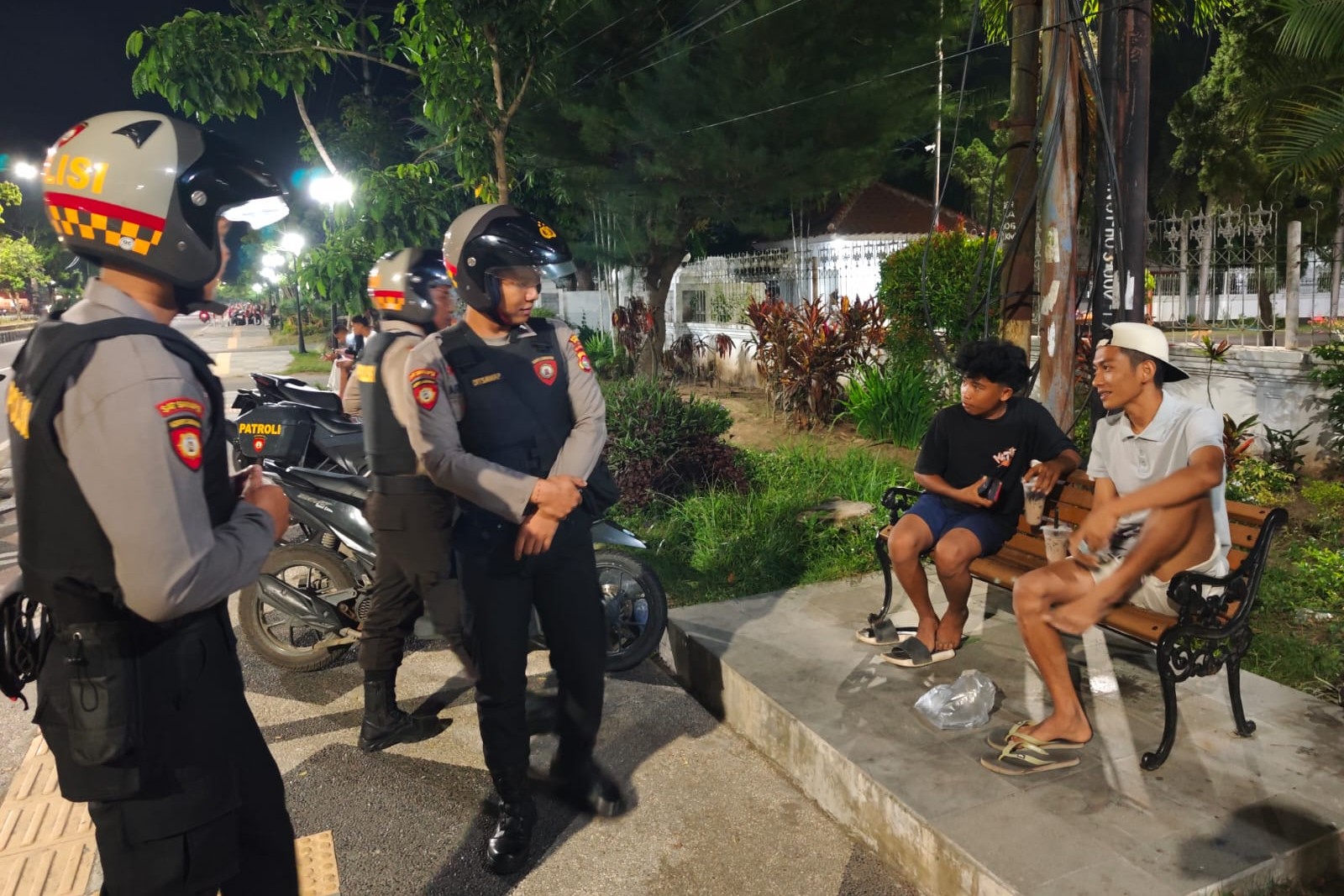 Jaga Kamtibmas, Tim Patroli Perintis Presisi Polres Lombok Barat Sisir Area Giri Menang Park