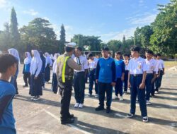 Bangun Kesadaran Tertib Berlalu Lintas Sejak Dini, Satlantas Polres Lombok Barat Bina PKS SMPN 1 Labuapi