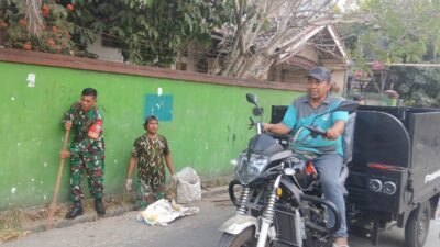 Ranting dan Sampah Dibersihkan, Warga Rembige Bergerak